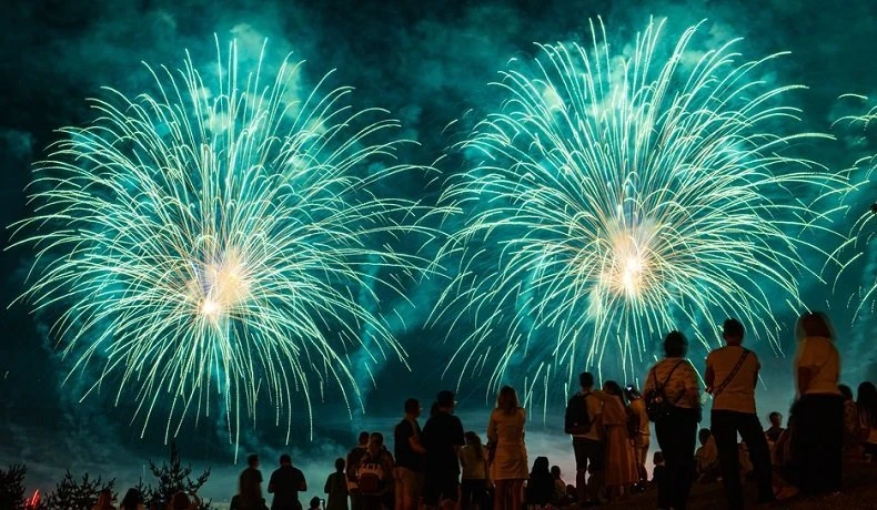 Суздаль засияет огнями: Международный фестиваль фейерверков "Ростех"!